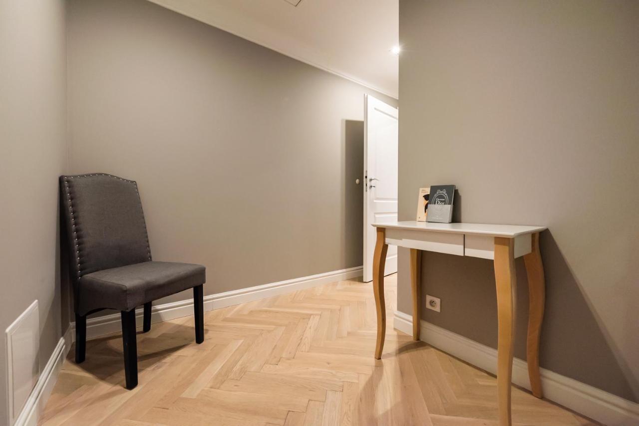 Lovely Apartment In The Heart Of ורשה מראה חיצוני תמונה